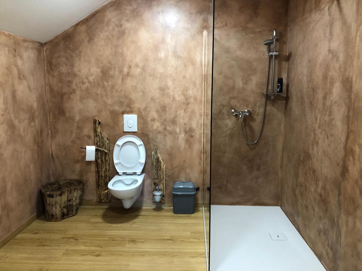 Hotel Vamis Gornji Petrovci Zewnętrze zdjęcie